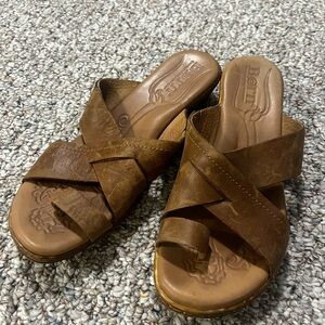 Brown leather sandals size 9